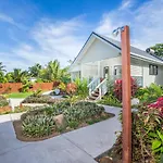 Raela Villas Tikioki