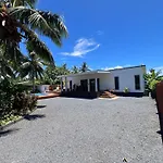 Ake Ake House