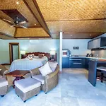 Te Manava Luxury Villas & Spa
