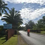 Muriavai Bungalow