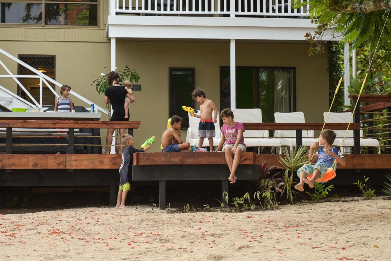 B's House On Muri Lagoon *