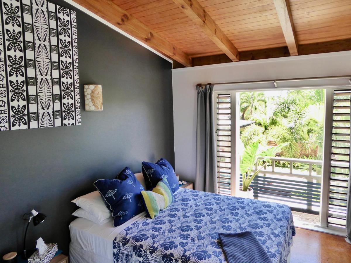 Muri Beachside With Pool Villa
