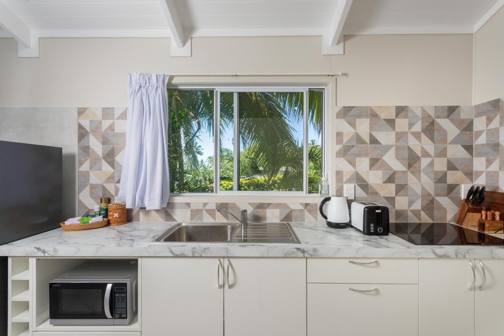 Muri Lagoon View - Hillside 3*
