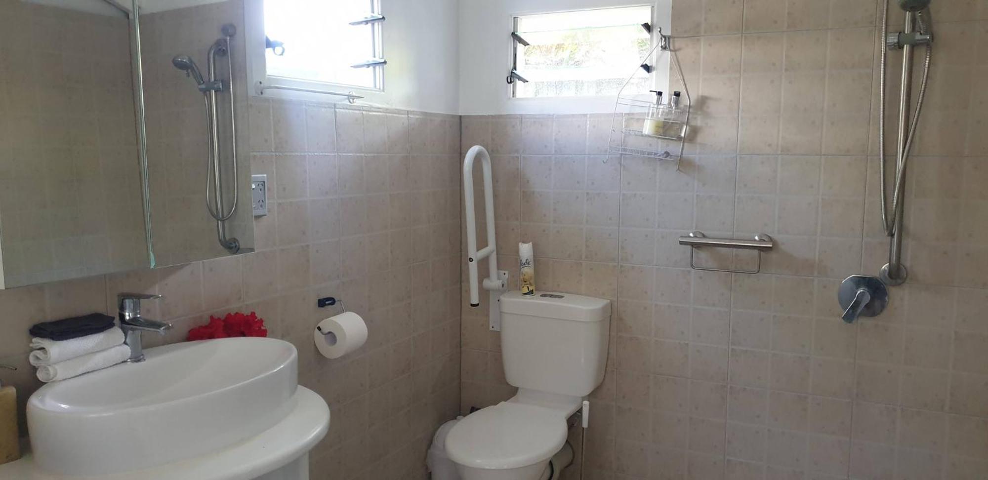 Are Tamareni 2br Or River Apartment Avarua