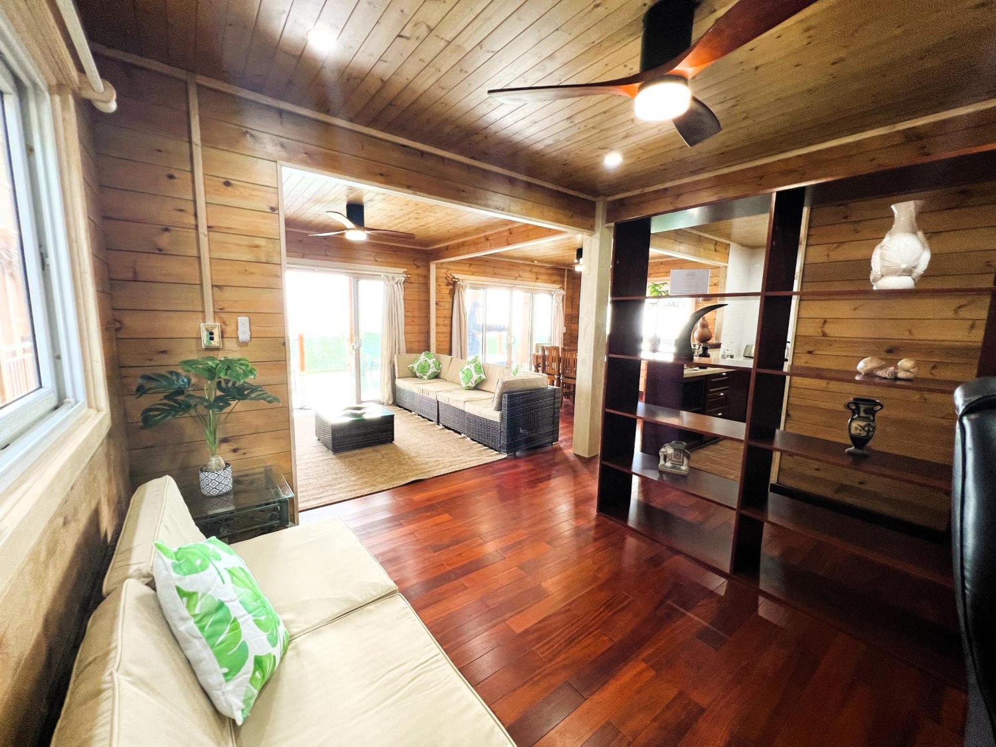 The Links Apartment
