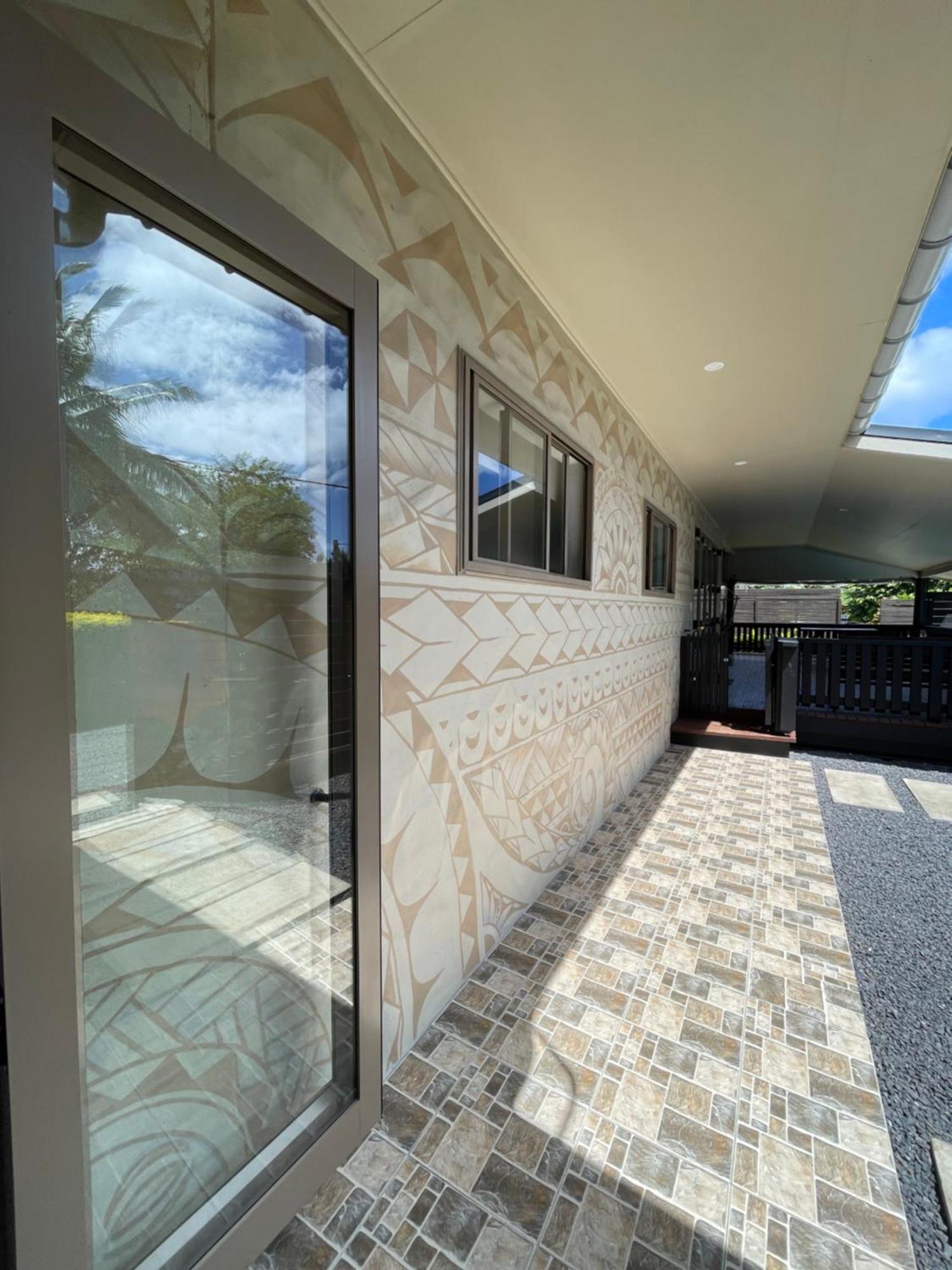 Honey Rose - Rarotonga Free Wifi