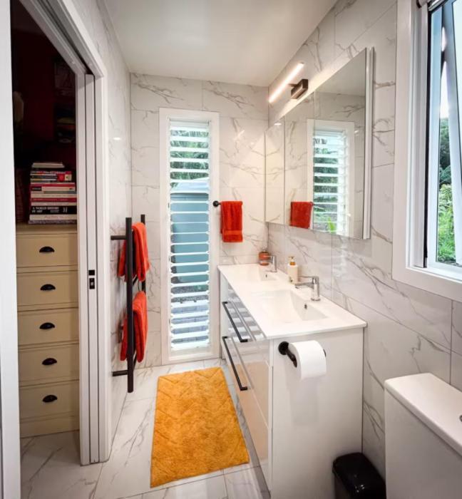 Cozy & Modern Cottage- Near Muri Ngatangiia
