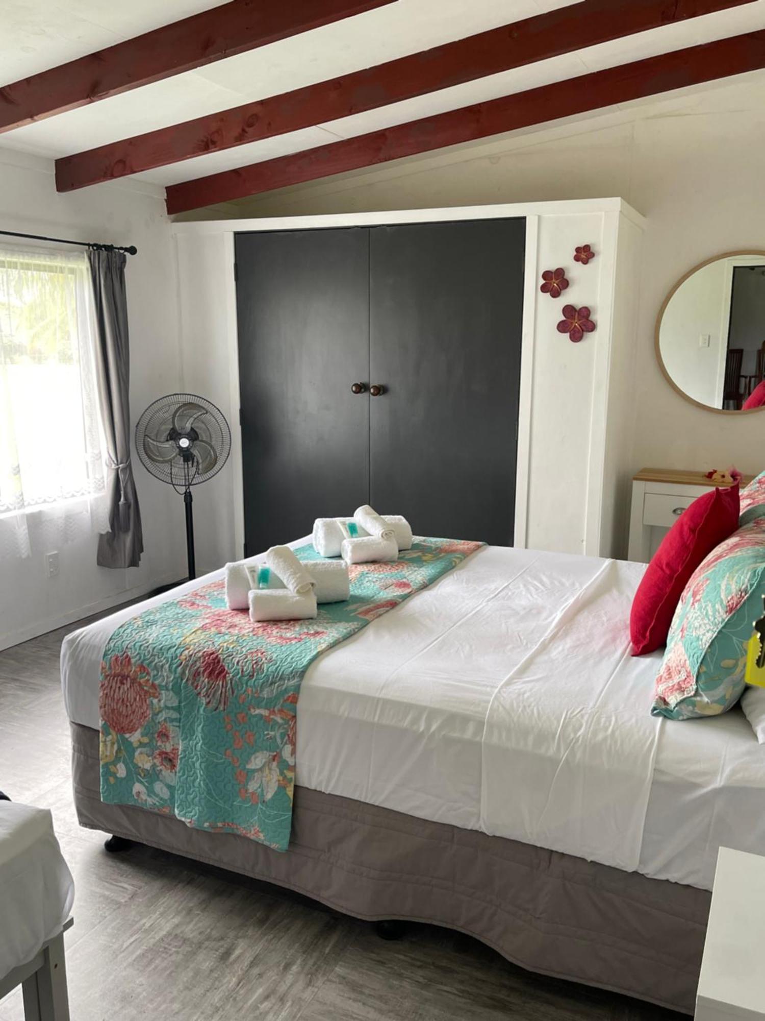 Are Rera's Homestead * Rarotonga