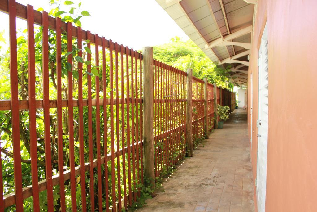 Paradise Inn 3*