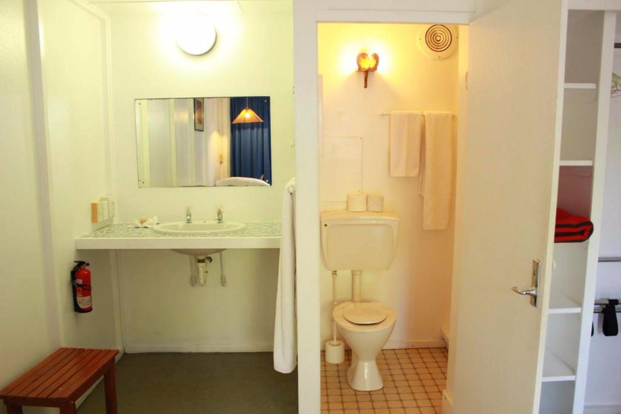 Paradise Inn 3*