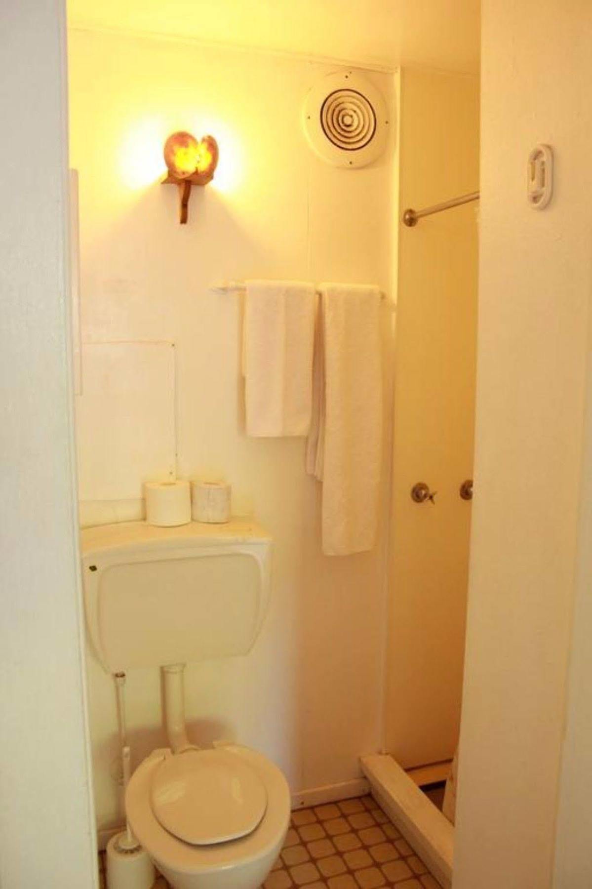 Paradise Inn