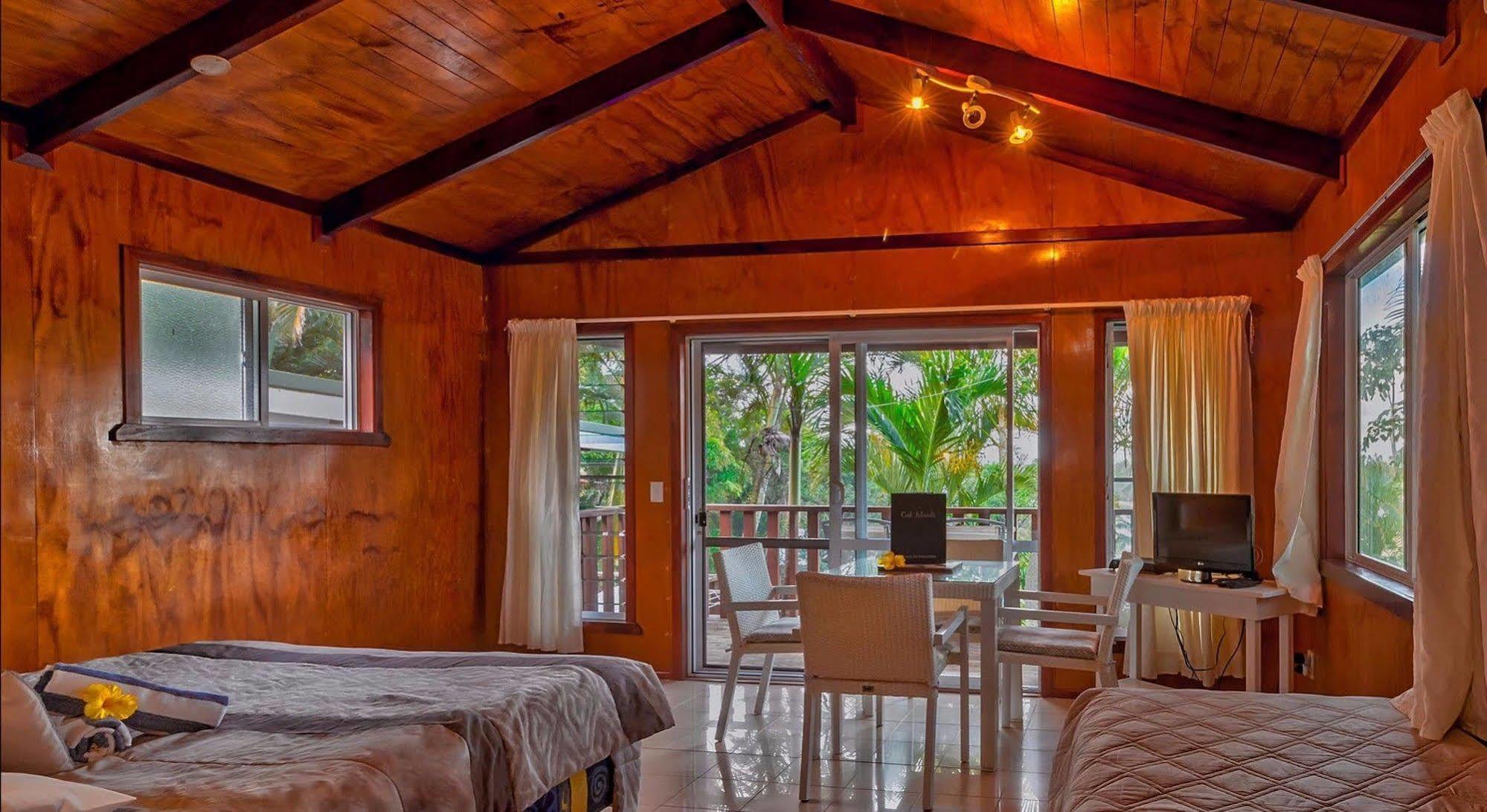 Muri Lagoon View - Hillside Guest house
