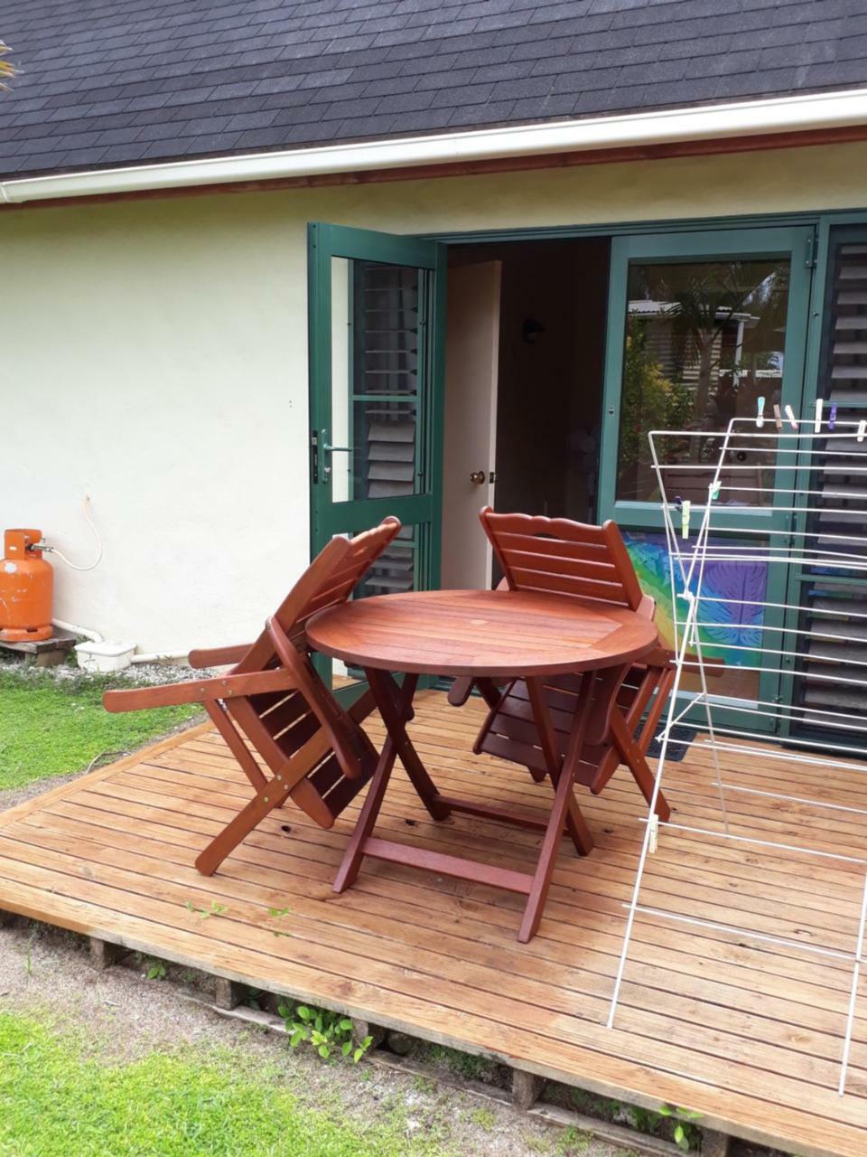 Apartment Dorothys Muri Beach Bungalows