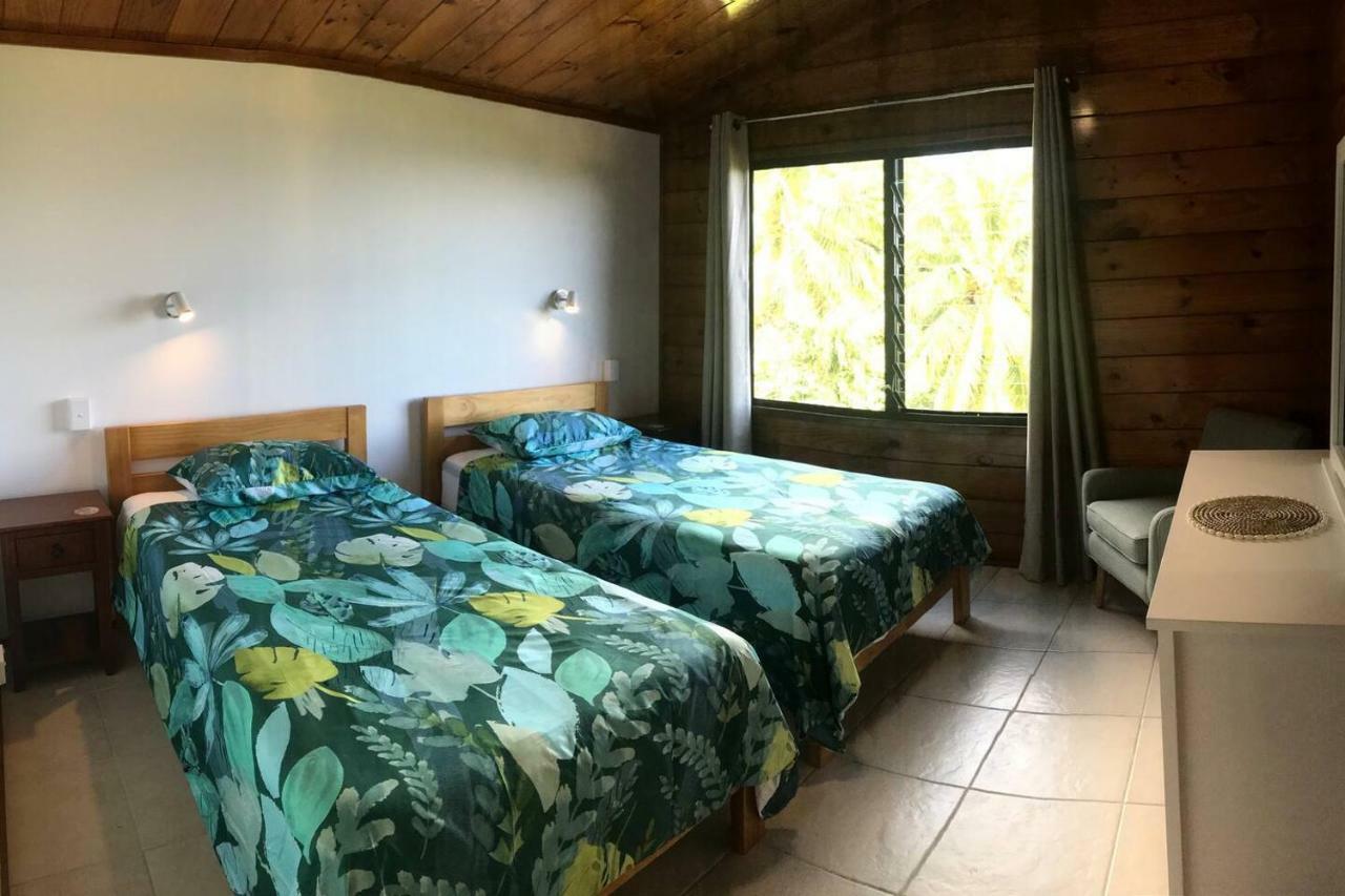 Pacific Views, Tranquil Location, Extra Large Home, Navy House 1 Holiday home Rarotonga