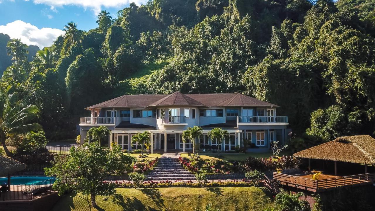 Iro Luxury Retreat Holiday home