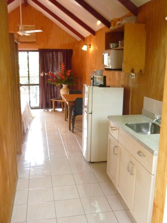 Aroko Bungalows *