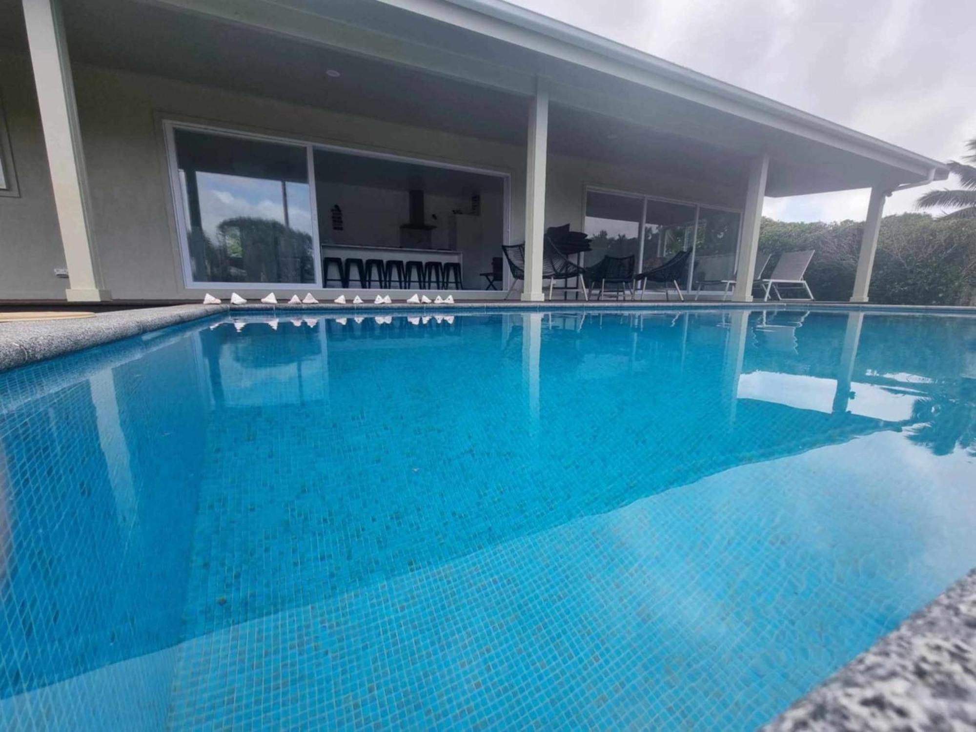Te Aro In Muri 1 &2 * Rarotonga