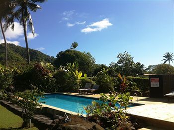Muri Beachcomber Hotel 3*
